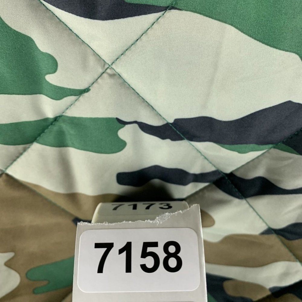 J.Crew Mercantile Vest Women's Medium Green‎ Camouflage Quilted Full Zip 7158 - Picture 7 of 7
